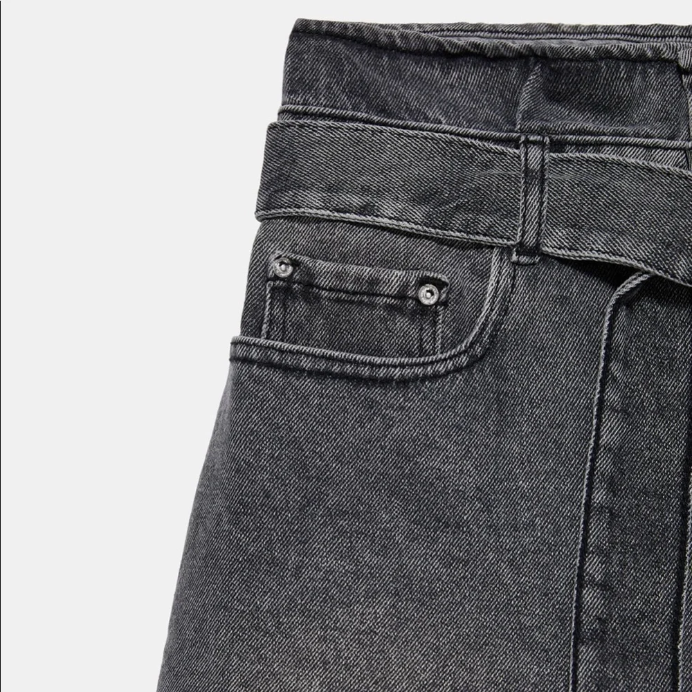 ZARA BNWT Paperbag Denim Short